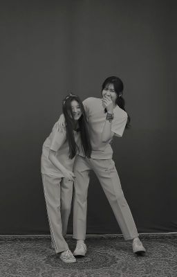 AISHA x YIREN | monochrome [AIREN SERIES | EVERGLOW]