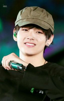 [BTS♡ARMY] (Taehyung) Em là ai?